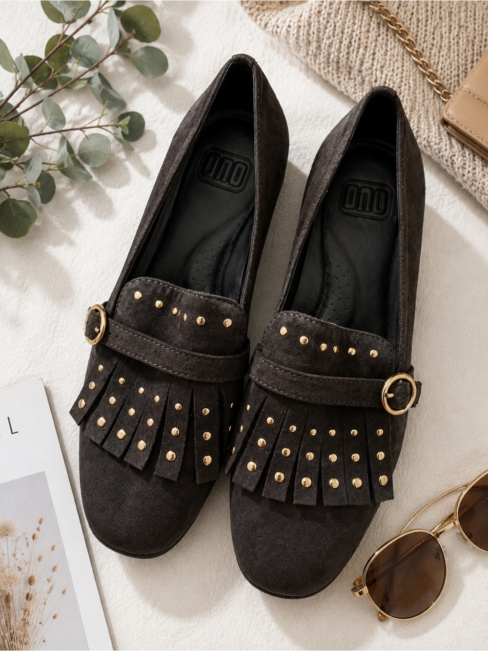 ONO Brown Suede Fringe Loafers with Gold Studs Women’s Size 7.5